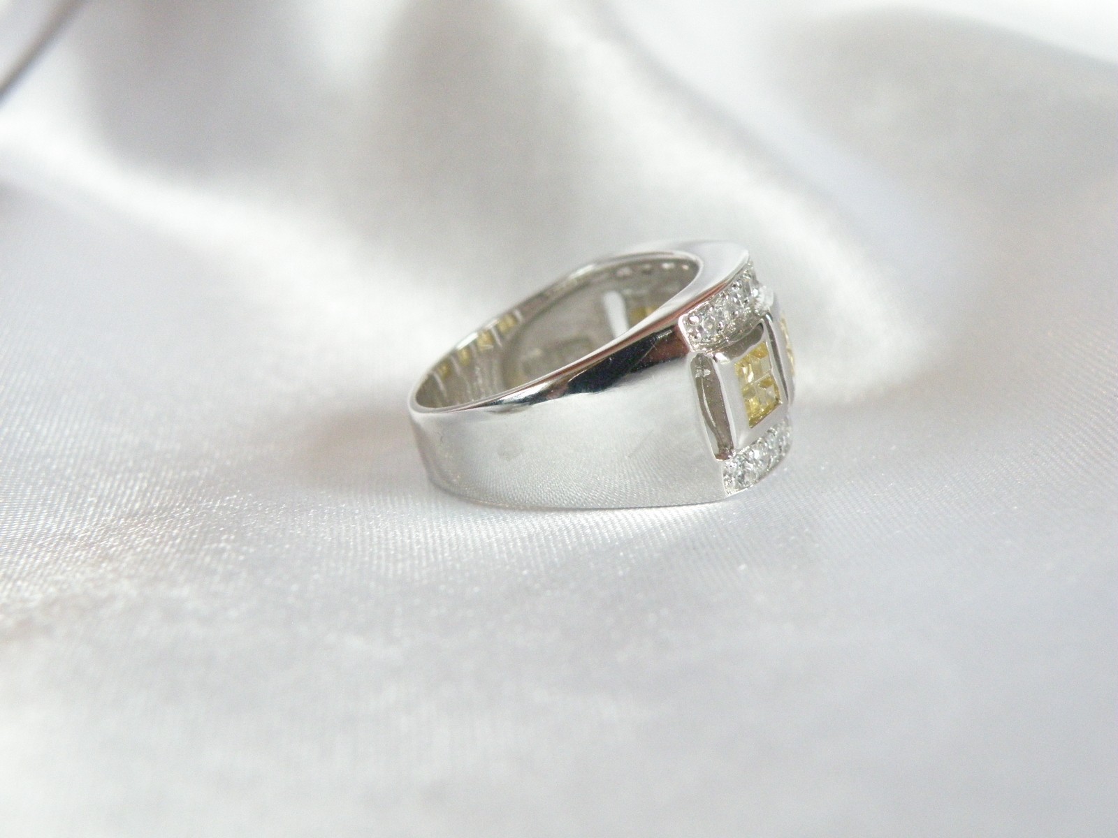 Victoria Wieck Sterling Silver 925 Channel Set Yellow CZ Ring Size 8