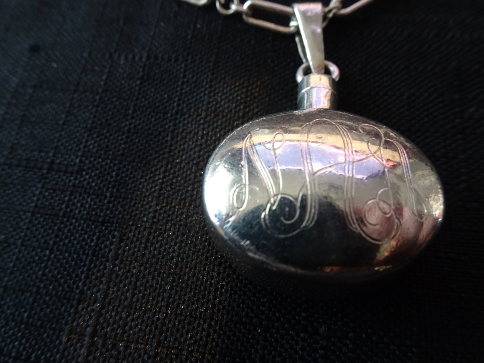 #600–VINTAGE MEXICO STERLING SILVER PERFUME PENDANT WITH INITIALS AND CHAIN-925