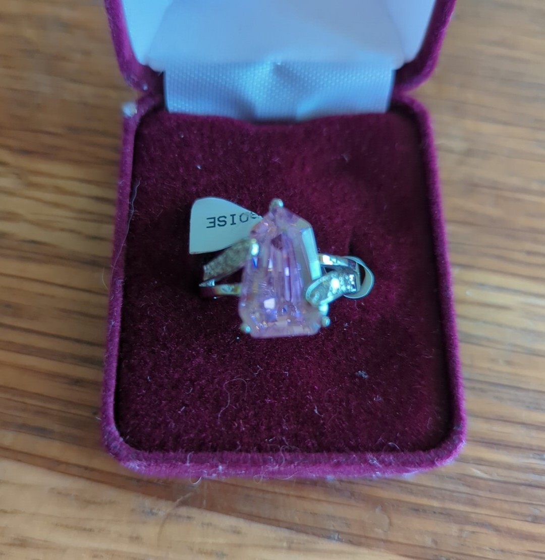 Premier Design Paradise Pink Ice Ring Size 8