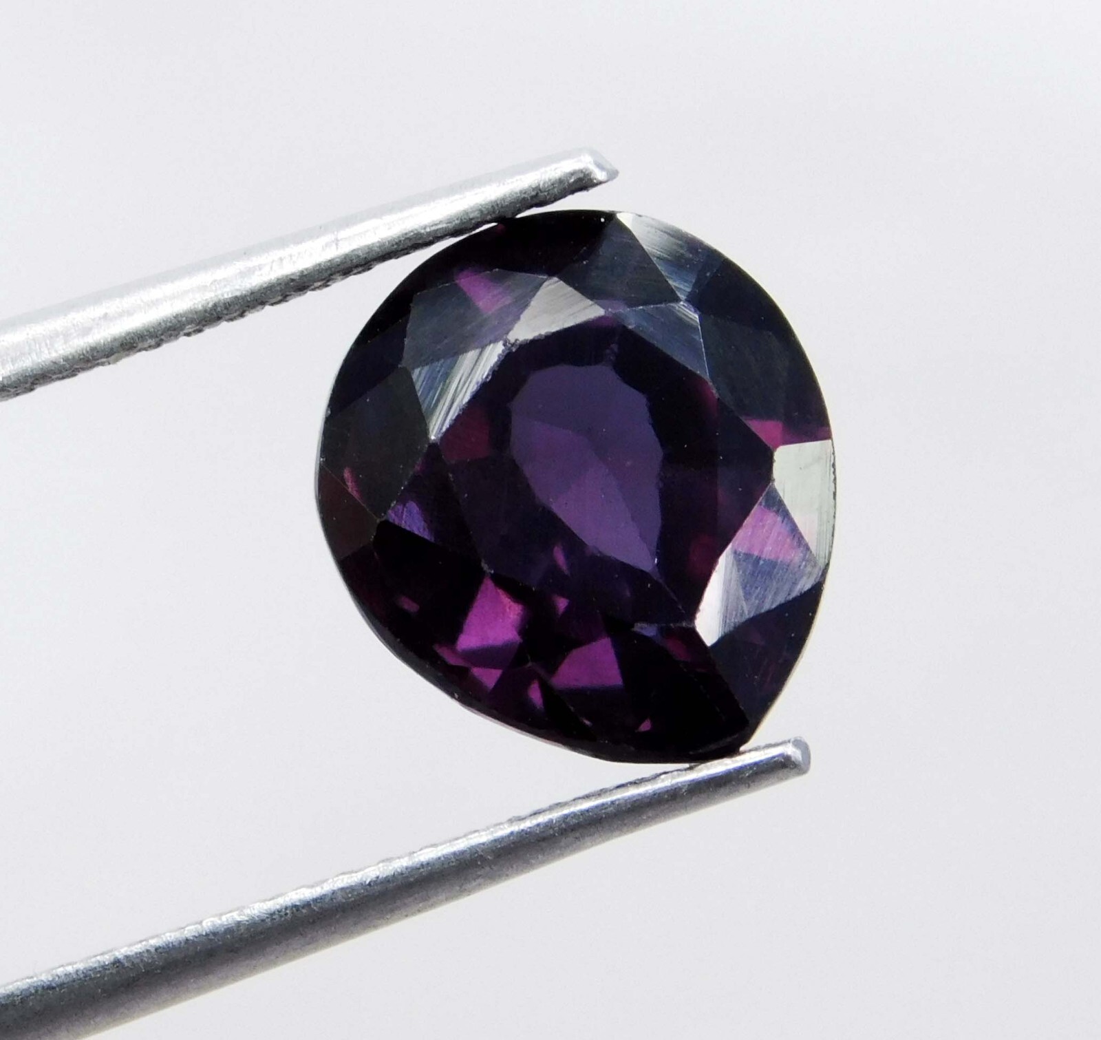 Top Quality 4.90 Ct Natural Purple Blue Benitoite Pear Loose Gemstone Certified