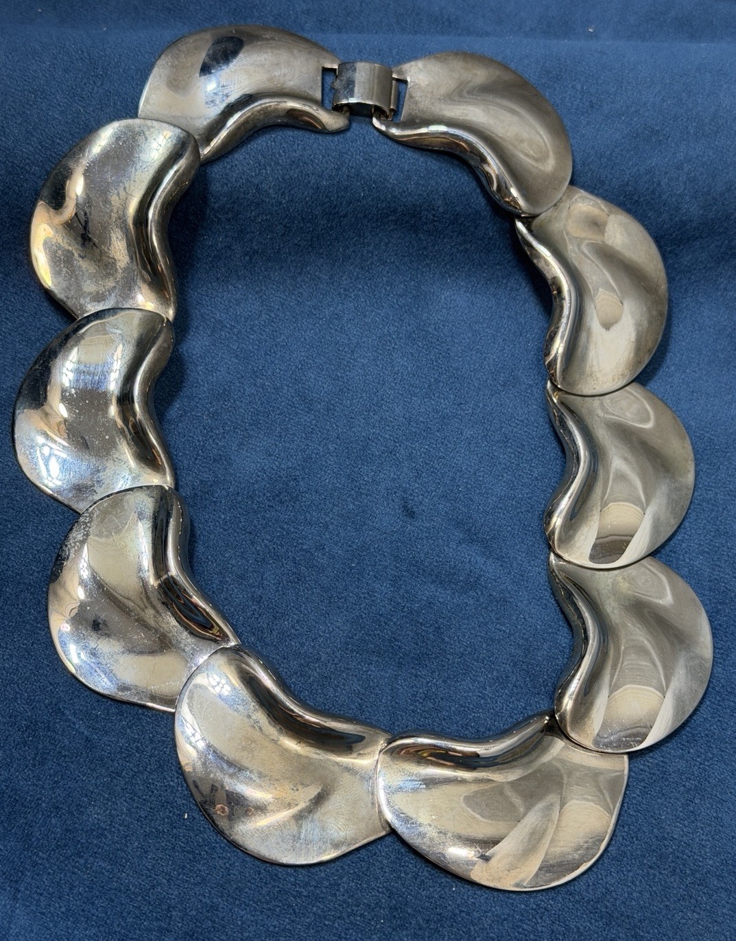 Vintage Modernist Statement Necklace Silver Tone Mirror Finish Chunky Collar