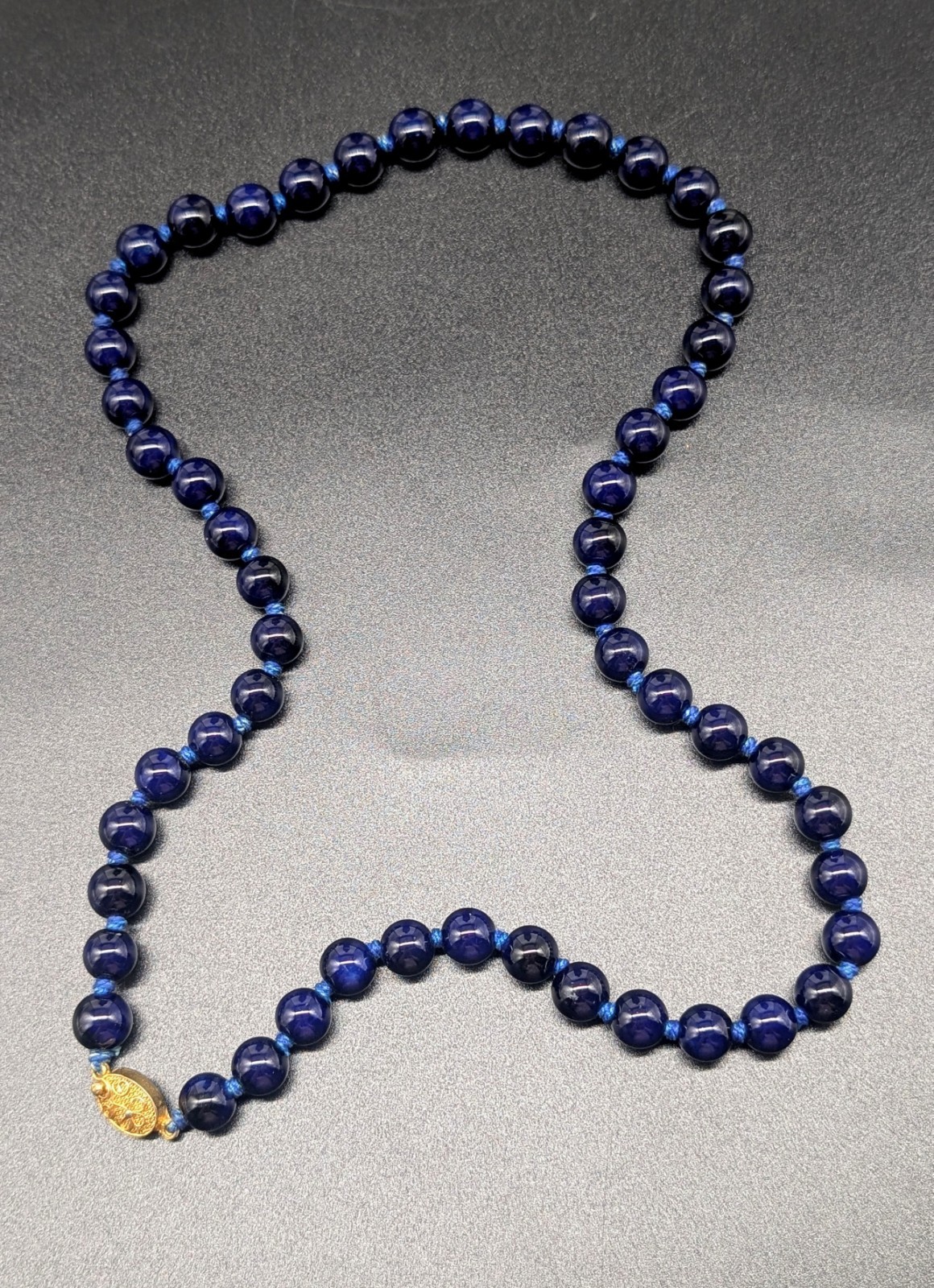 Vintage Hand Knotted Cobalt Blue Glass Bead Necklace 24″ L 10mm