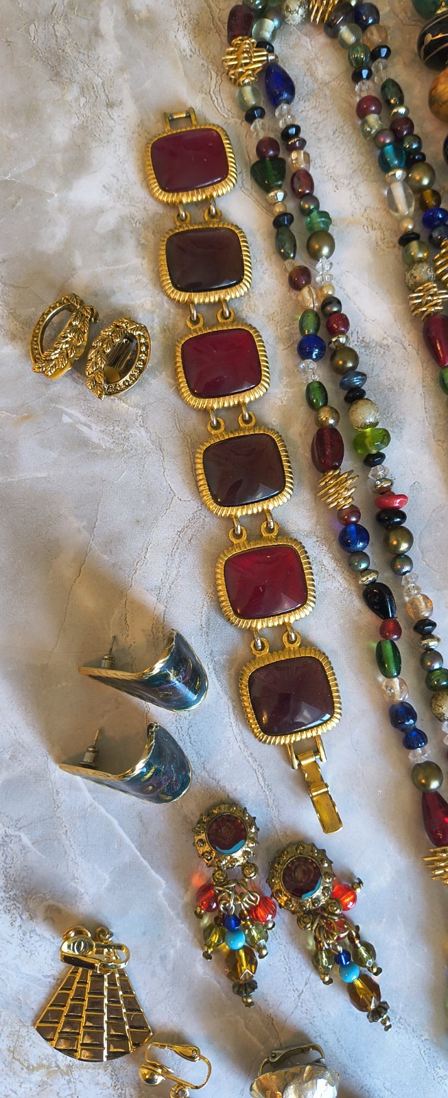 Huge Vintage Jewel Tone Wood Metal Enamel Earring Necklace Bracelet Jewelry Lot