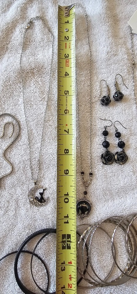 LOT Bundle of Goth Gothic Emo Fashion Jewelry Bat Cat Snake Black Roses Mystical