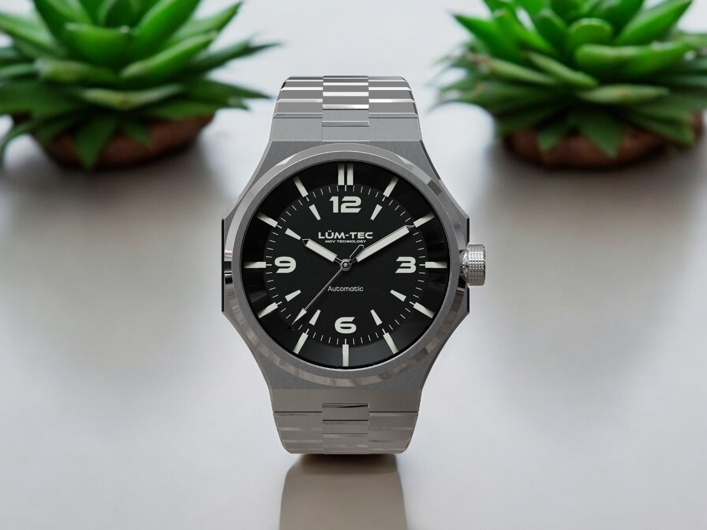Lum-Tec Mens Automatic Watch 42mm Eclipse E2 Black Dial Hi Precision Miyota 9039