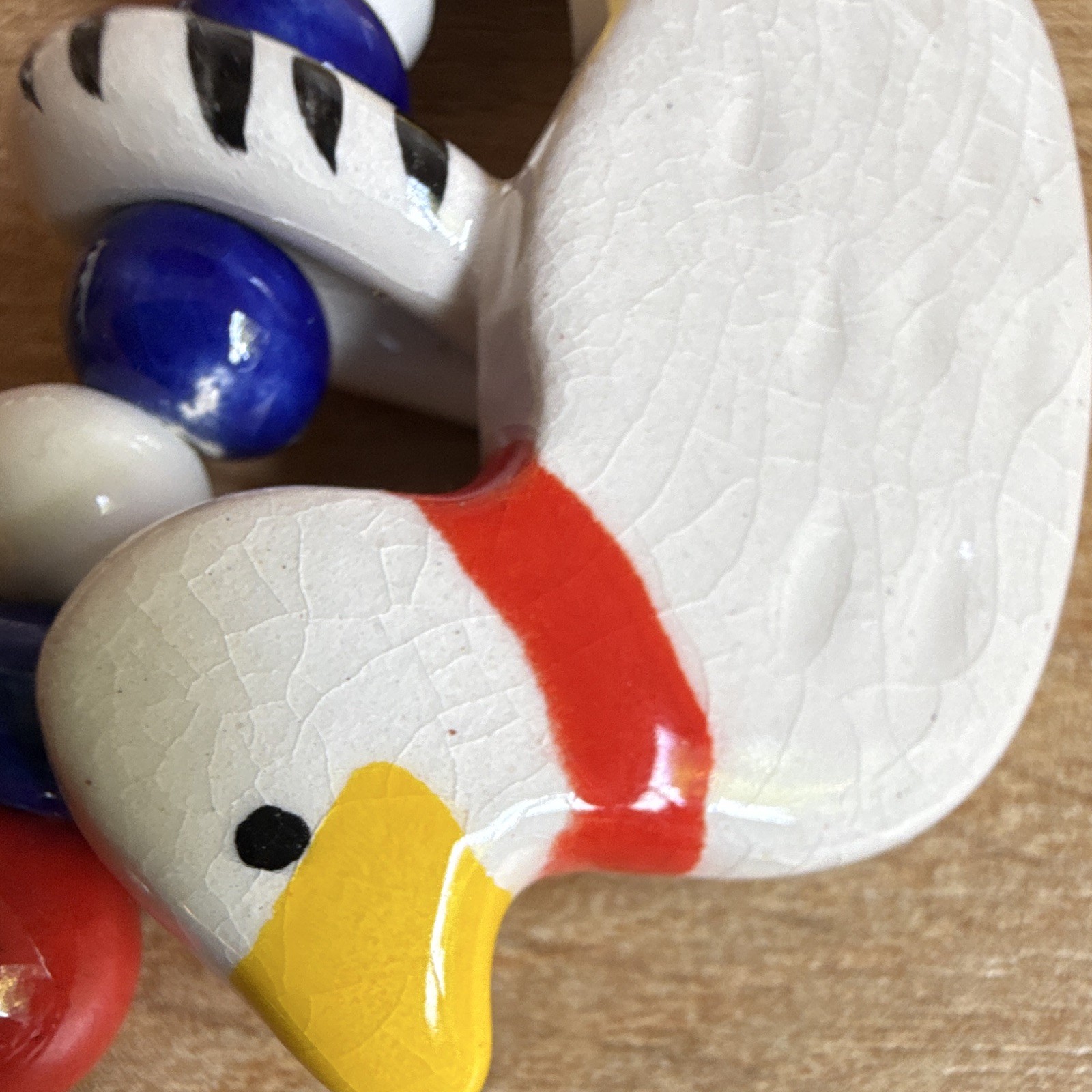 Vintage Ruby Z Bean Finneran Ceramic Duck Necklace Parrot Pearls Flying Colors