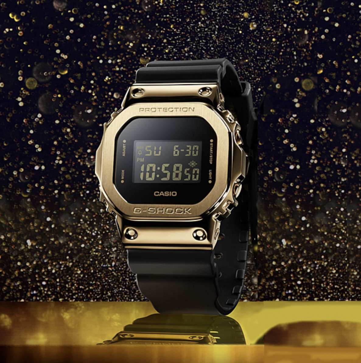 [ CASIO ] G-SHOCK Black and Gold Color [ GM-5600G-9JF ] gorgeous Japan