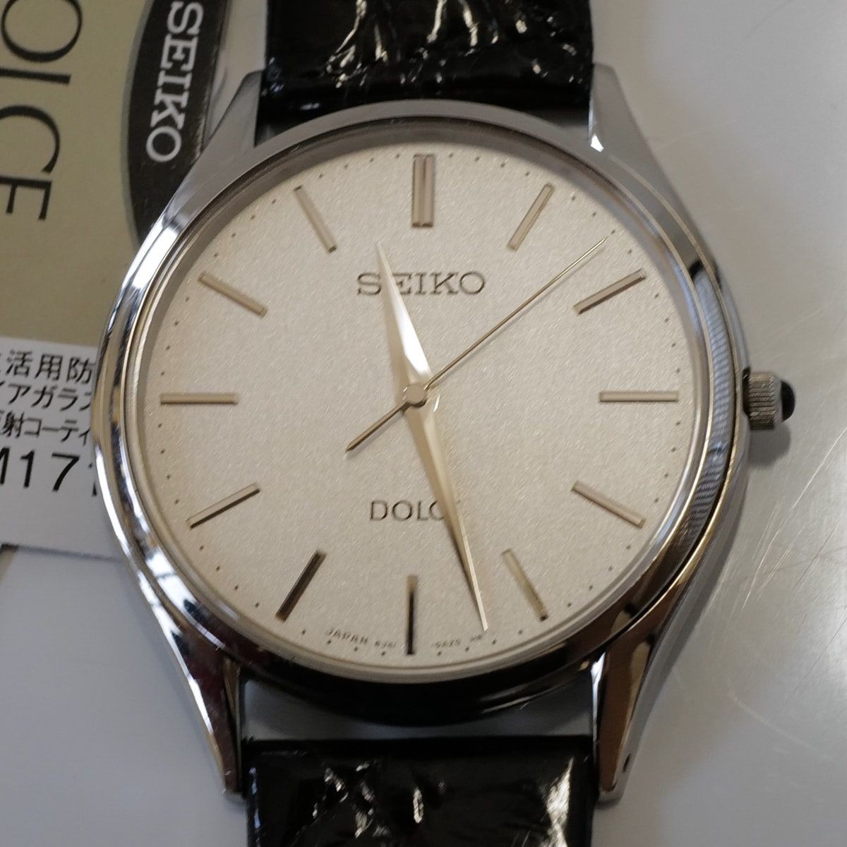 SEIKO DOLCE EXCELINE SACM171 men’s wristwatch used ultra thin lightweight sapphi
