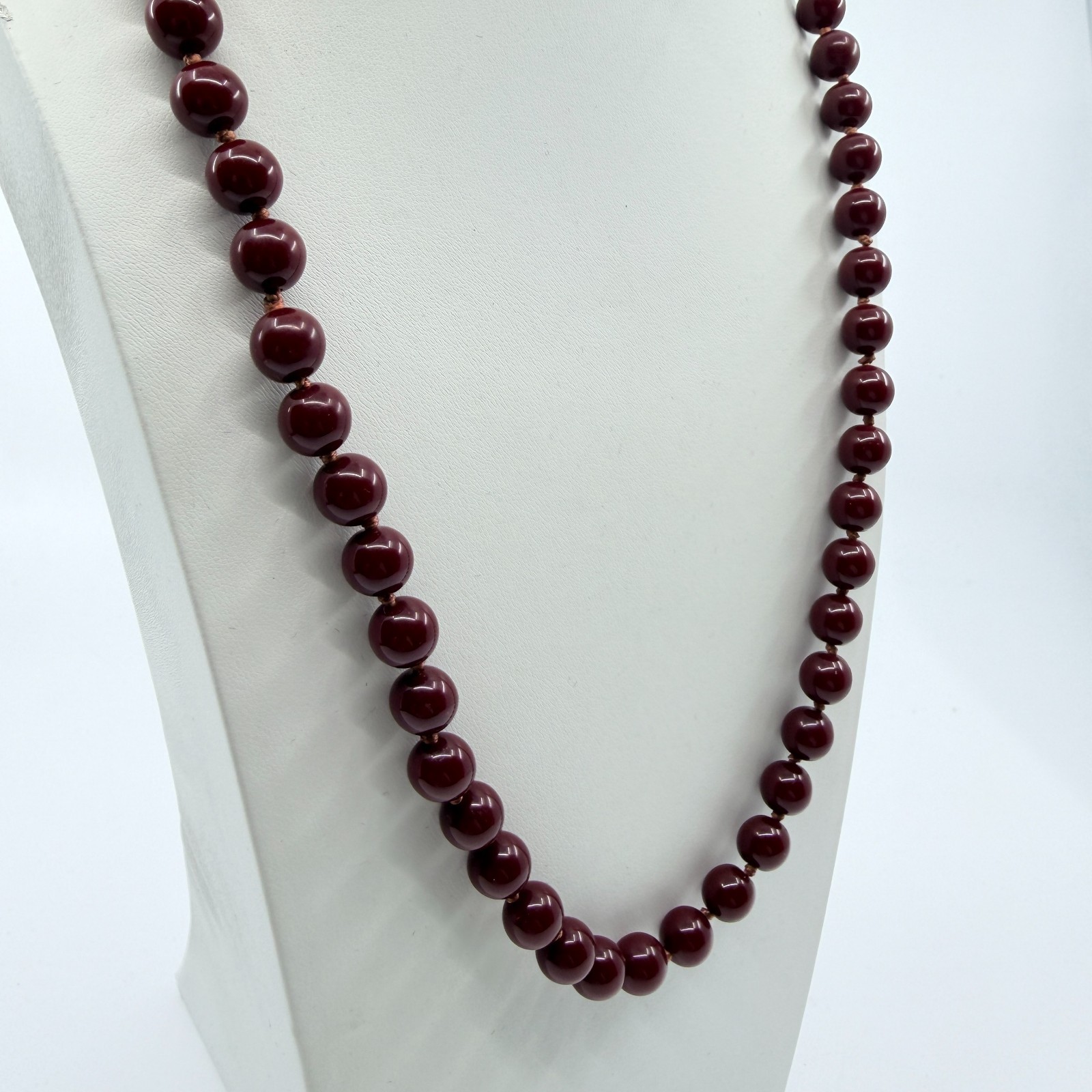 VTG Burgundy Red Glass Simulated Pearl Knotted Strand Necklace Boho Retro