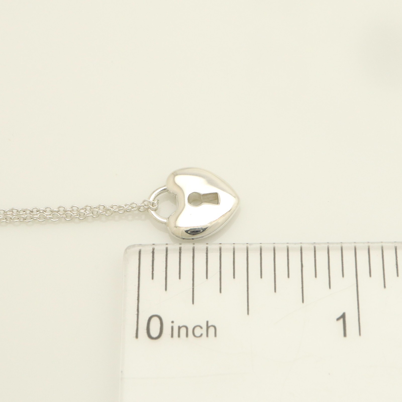 Authentic Tiffany & Co. Heart Keyhole Lock Necklace 16.1″ Silver 925 w/Pouch