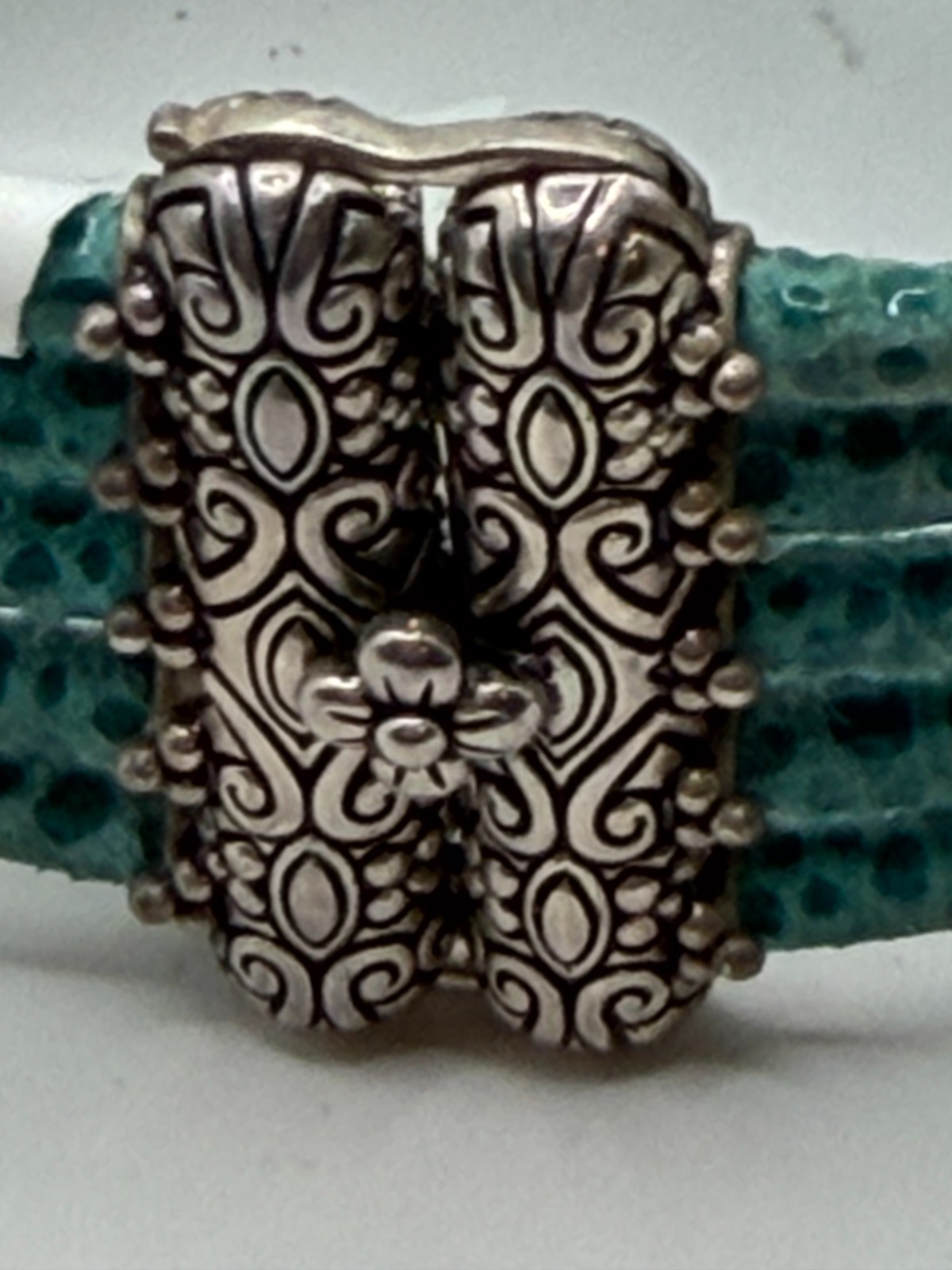 Barbara Bixby Sterling Silver/18K Pebbled Suede Leather Bracelet 7″ Turquoise