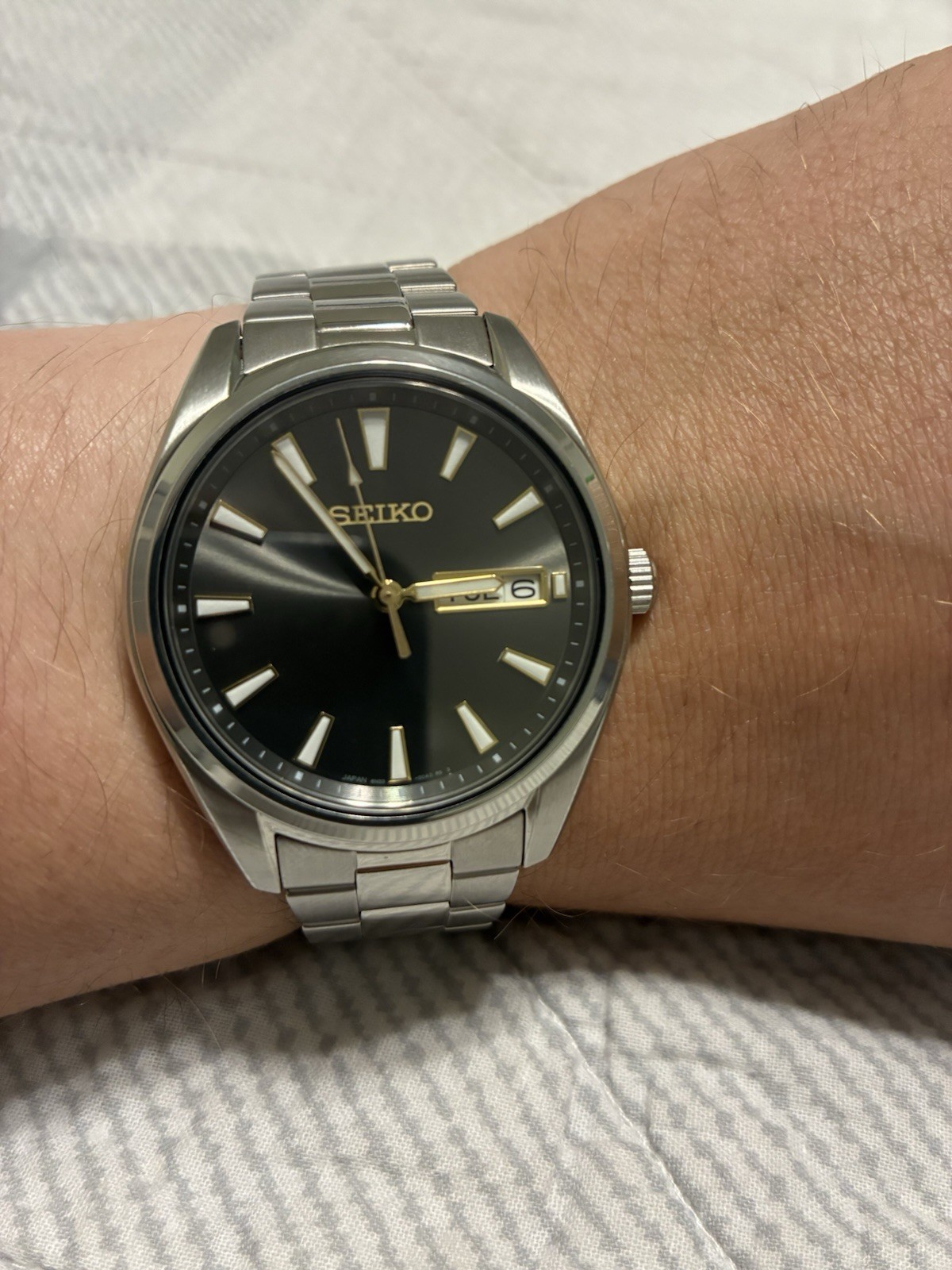 Seiko Men’s Watch Essentials Charcoal Dial Stainless Steel Bracelet SUR343