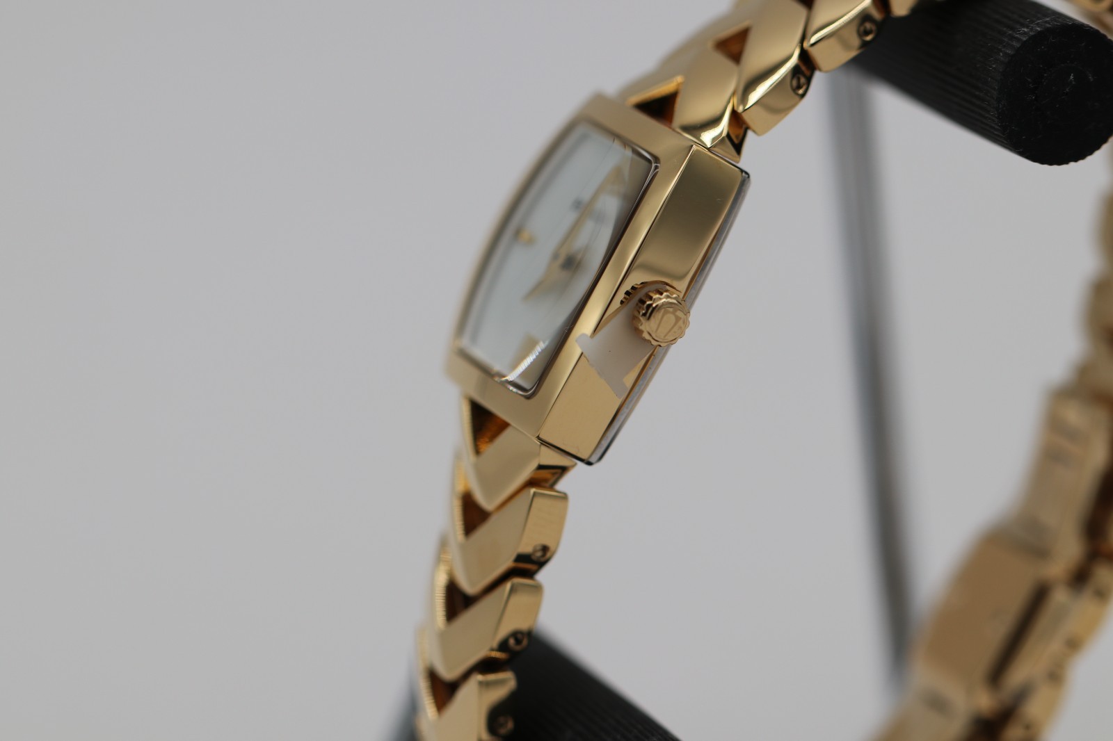 Bulova Classic 97L183 Mother of Pearl Dial Gold SS Women’s Watch | MSRP $550