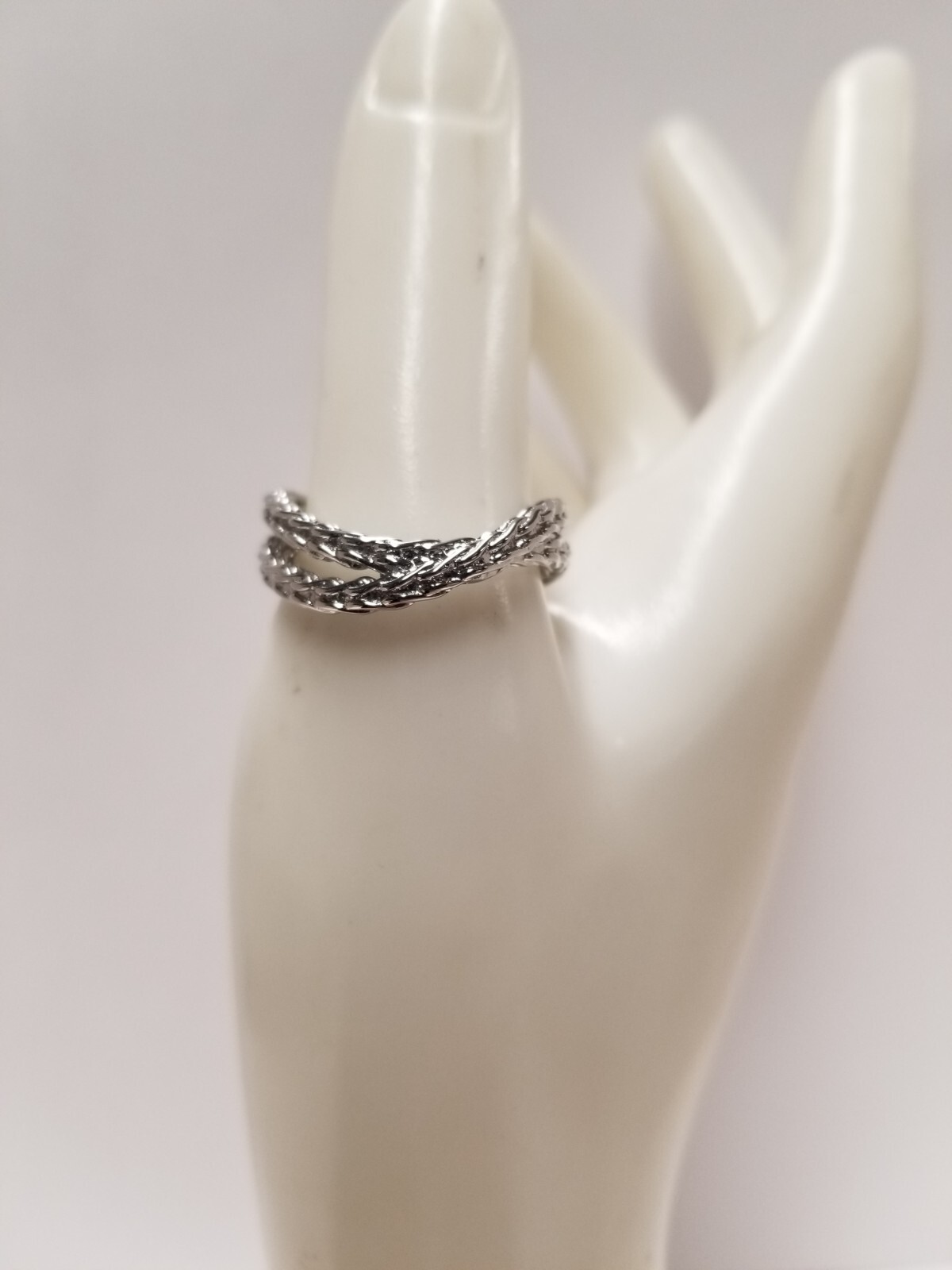 Craftd Rhodium Plated Stainless Steel Rope Wrap Ring Size 10