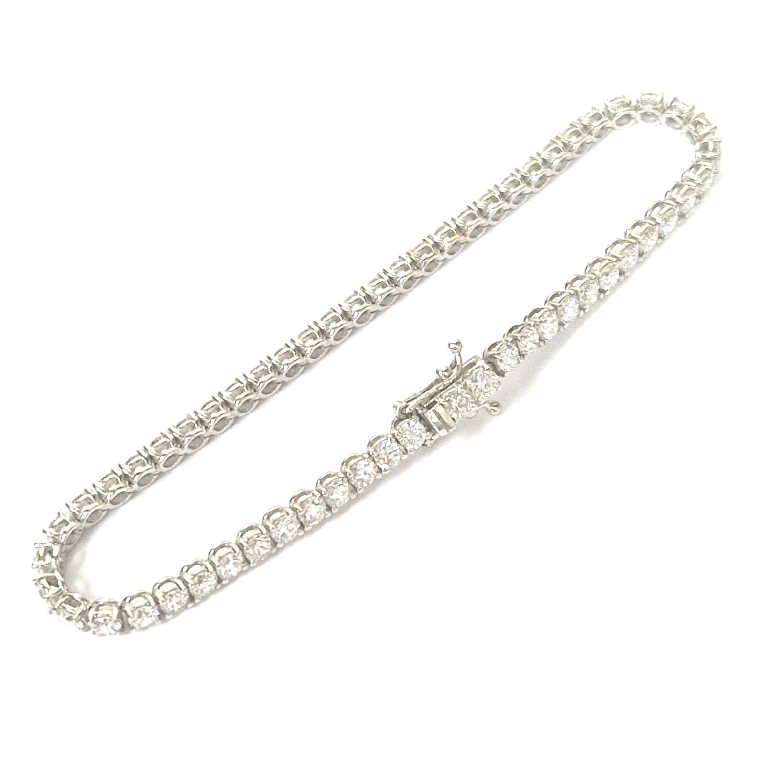 9ct White Gold Bracelet 6.15ct Lab Created Diamond 19cm Long 3.1mm Width 8.1g