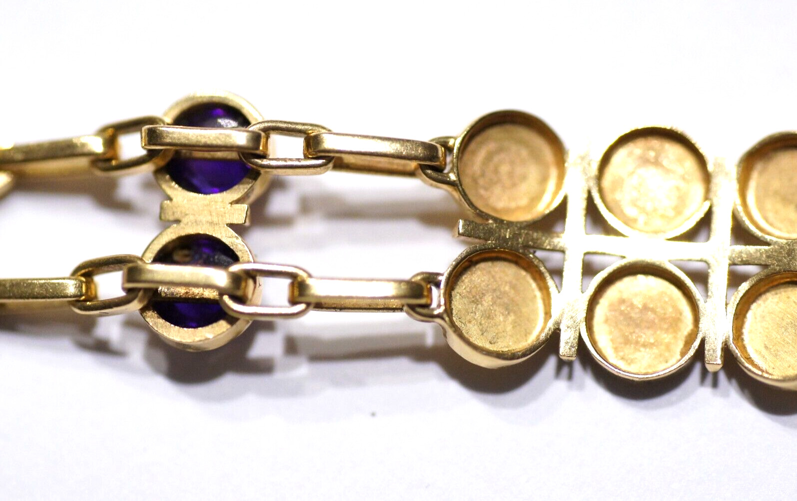 Armband 750 Gold, 29,60 gramm, mit Amethysten K.RU Punze, kein Bruch / Zahngold