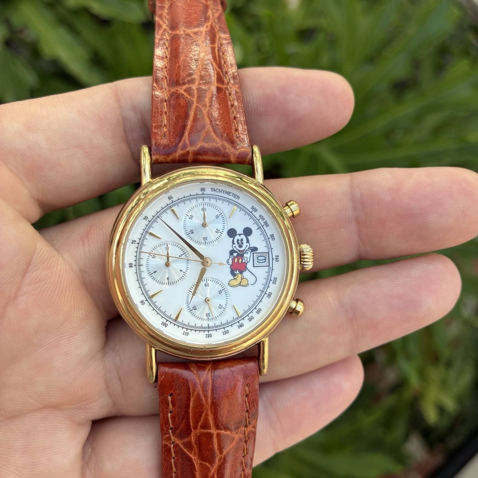 SUPER COOL Disney Mickey Mouse Chronograph Men’s Watch READ Description