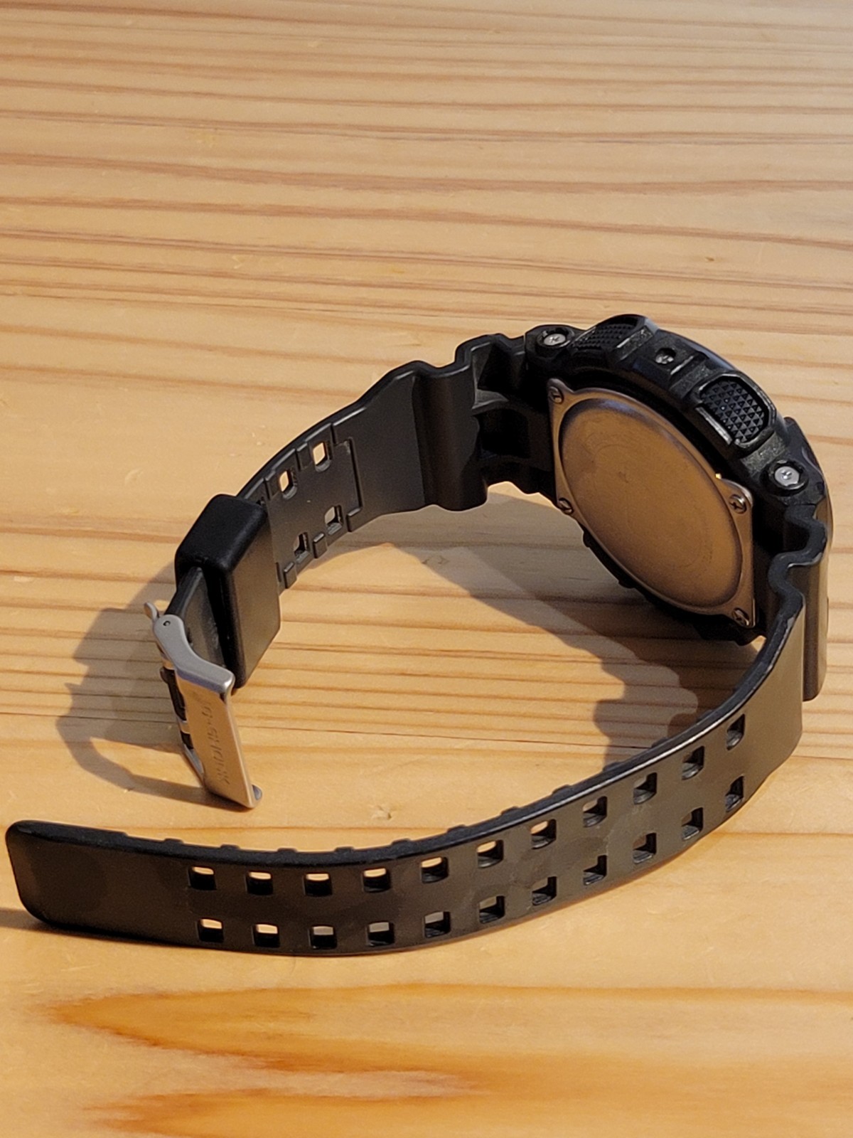 ​EXCELLENT! CASIO G-SHOCK GA-110CM Dark Camo – NEW BATTERY, HANDS ALIGNED