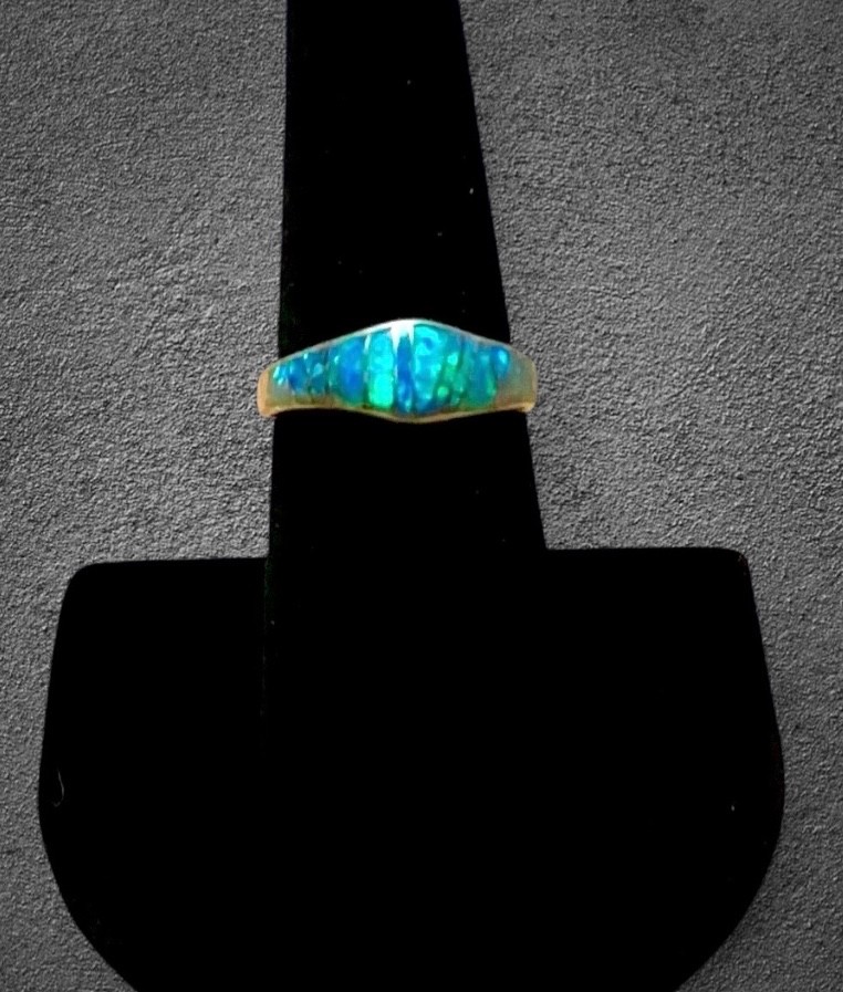 Sterling Silver Inlay Blue Lab Created Opal Band Ring Size 8-1/2