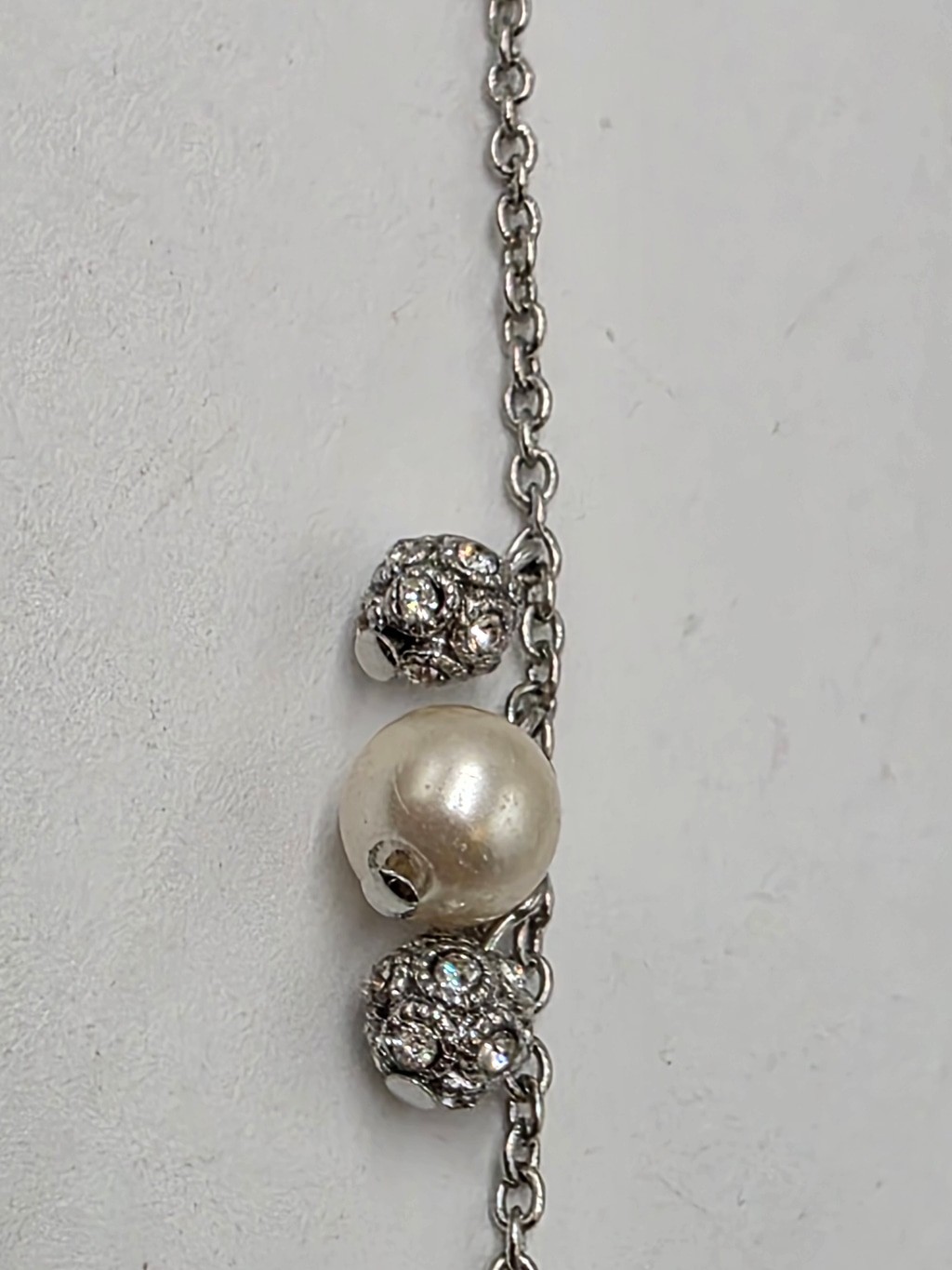 Ann Taylor Silver Tone Faux Pearl & Crystal Station Necklace 32″ Long