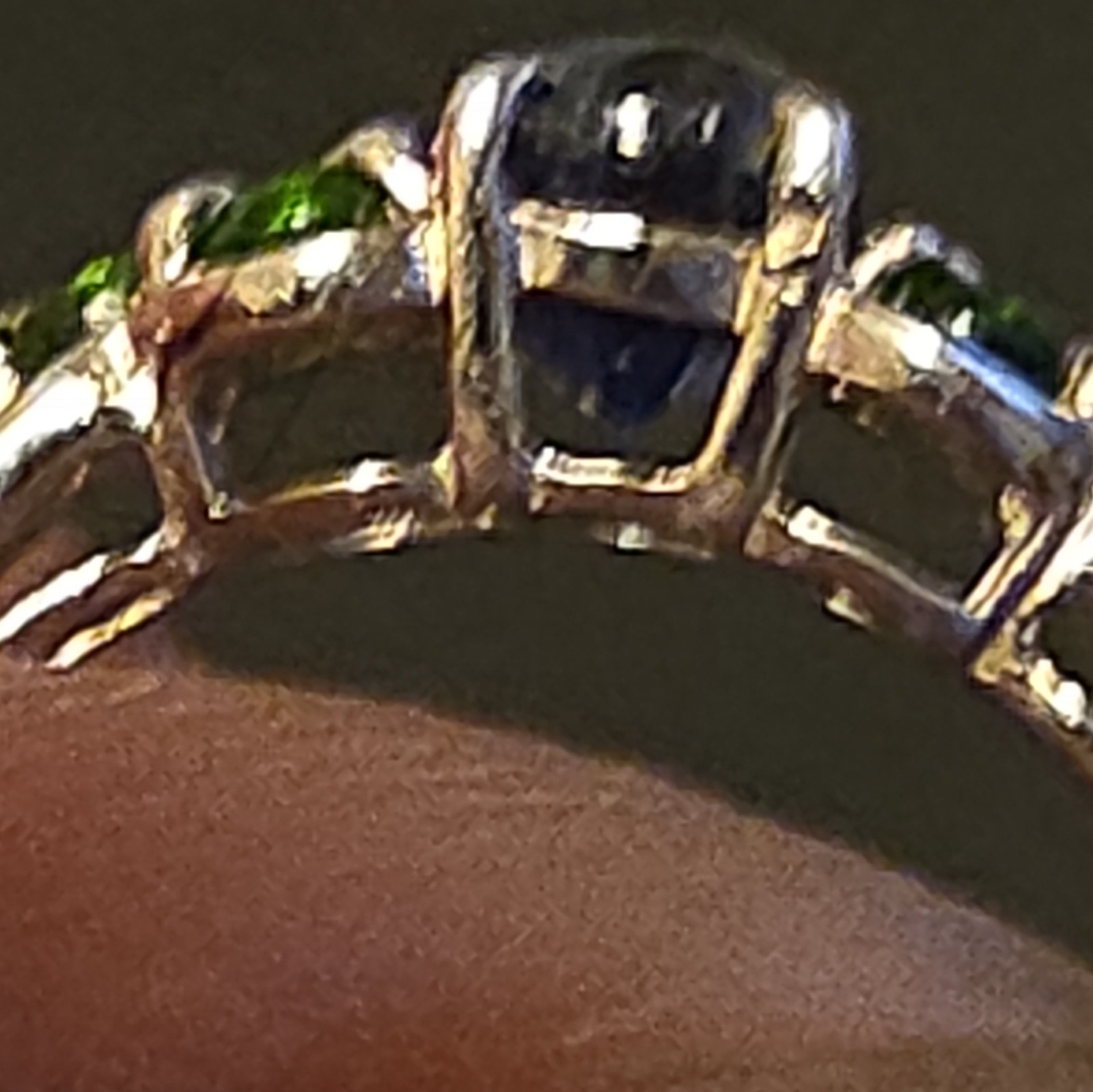 925 Silver Ring Size 6.5 Lab Created Saphire w Synthetic Emerald Accents