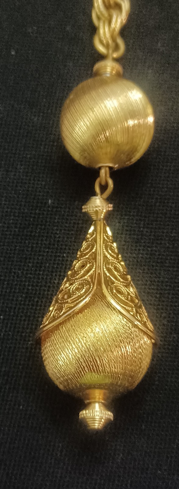VTG 1961 Monet Bolero Gold Tone Lariat Necklace The Master Jewelers Book Piece