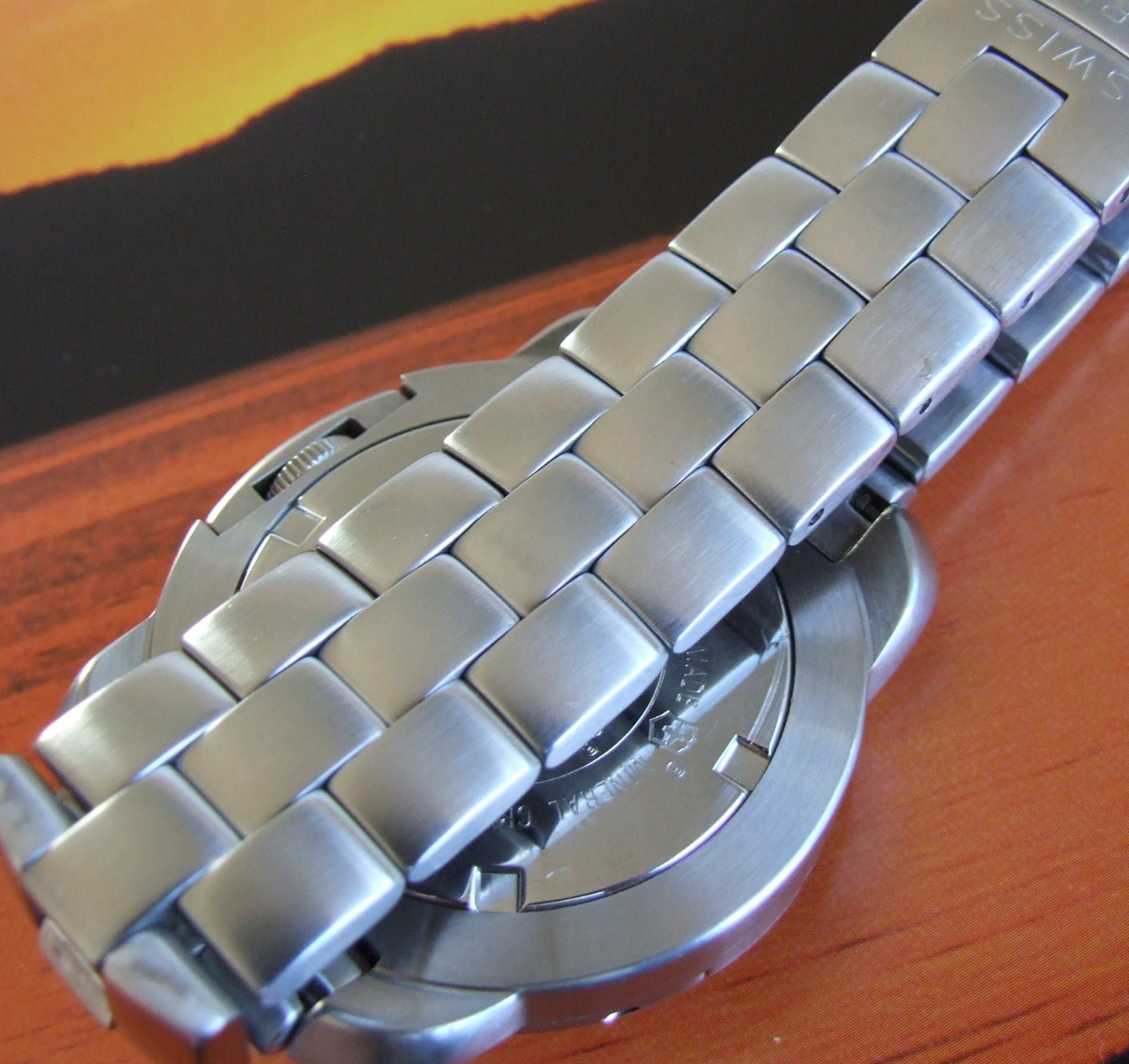 SWISS ARMY~Men RARE SC 1000 SOLAR COMPASS Quartz Date Watch~OEM SS Bracelet~NICE