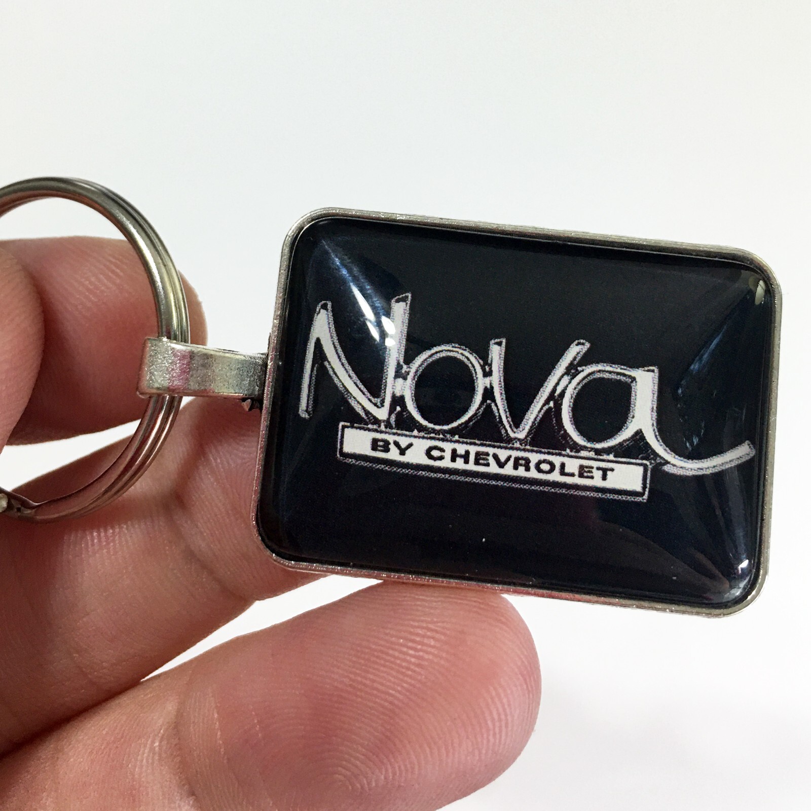 Vintage Chevrolet Nova Chrome Fender Emblem Badge Logo 1″ x 1.25″ Keychain