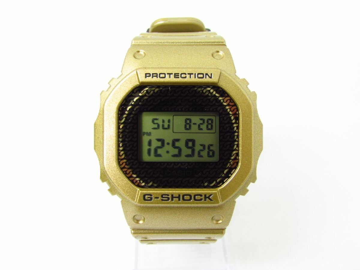 CASIO G-SHOCK DWE-5600HG Digital watch with box and replacement parts