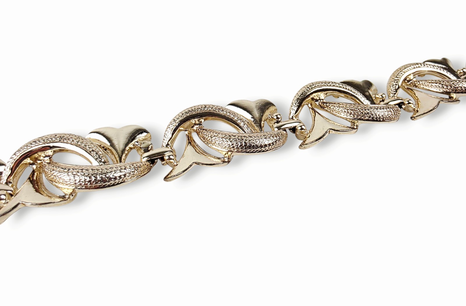 Gorgeous Vintage Coro Signed Gold Tone 7.5 Inch Bracelet