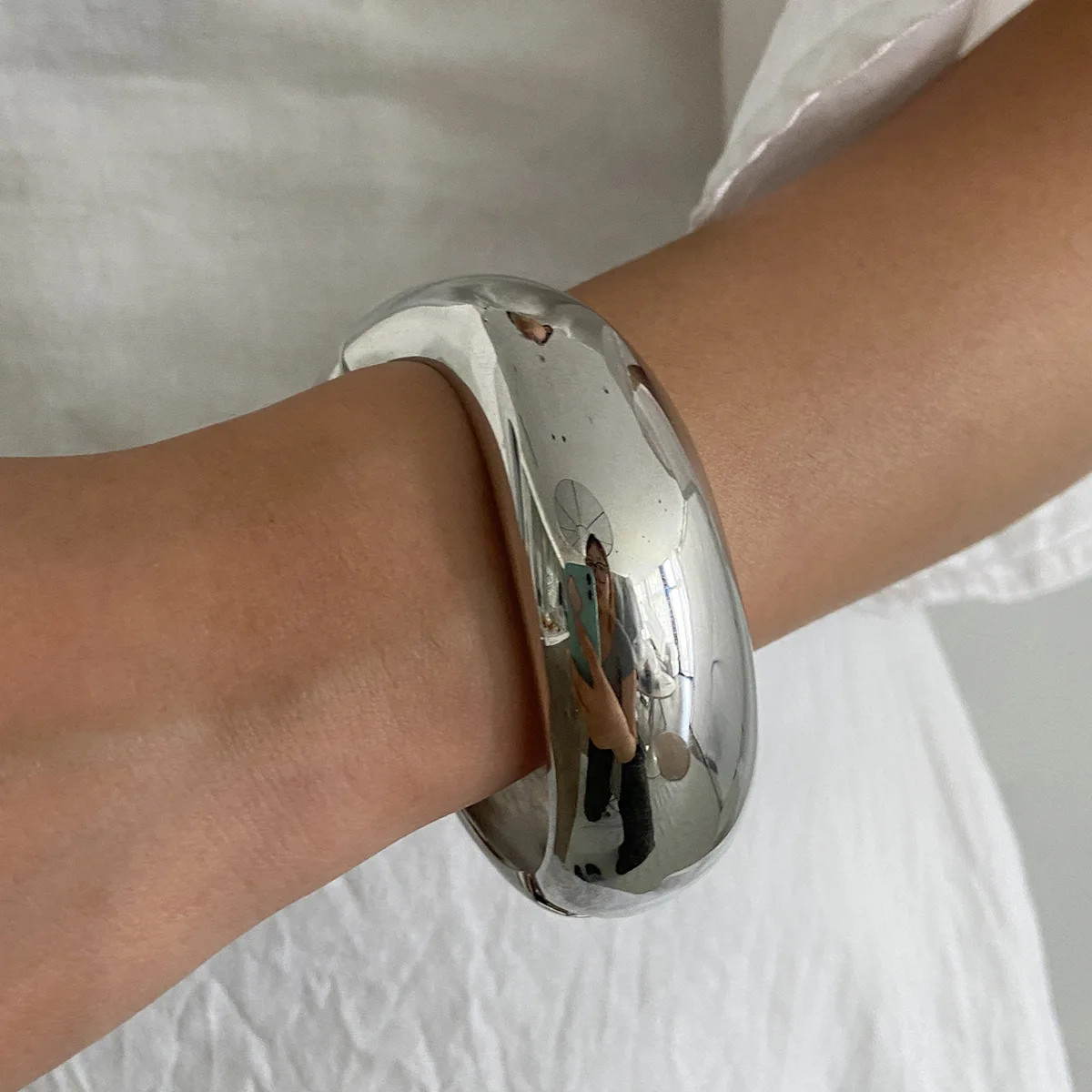 Acrylic Resin Cuff Bangle Women Silver Tone Geometric Round Layered Jewelry
