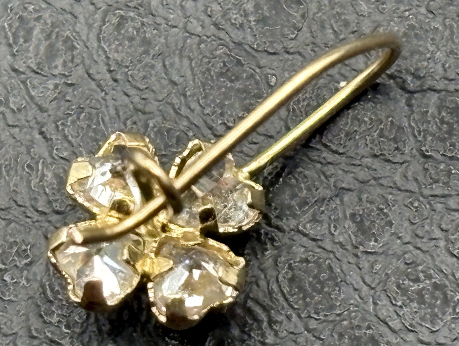 10K Solid Yellow Gold Pink & White CZ Four Leaf Clover *Single* Earring
