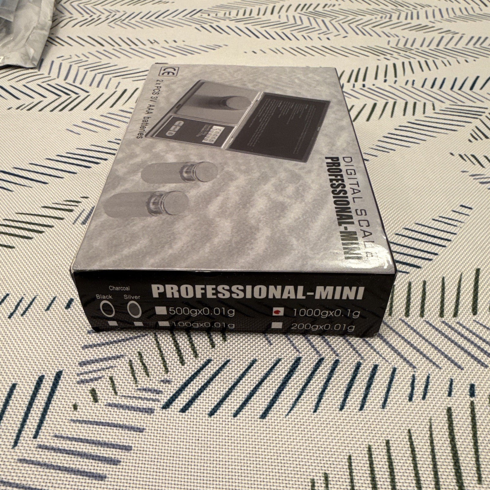 Mini Pocket Digital Scale for Measuring, Silver/Black (2x AAA Batteries)