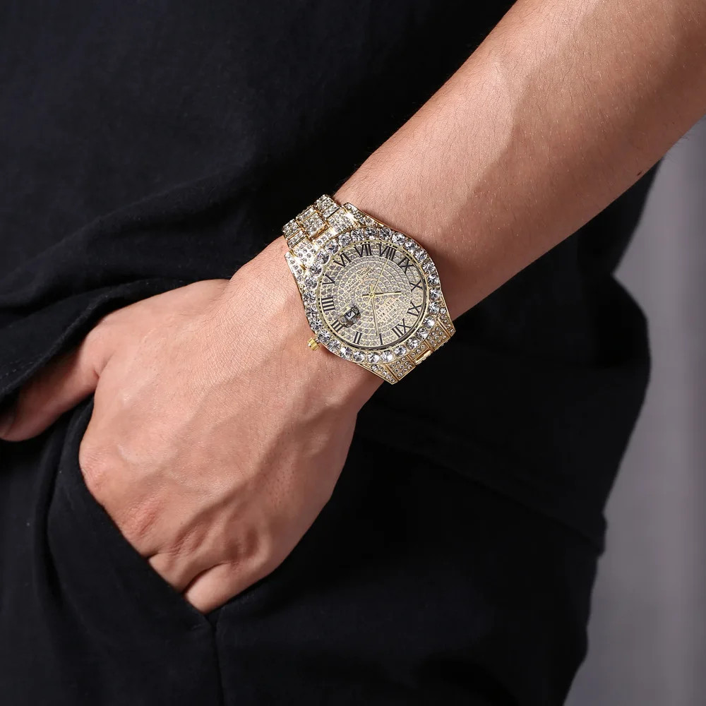 Classic Luxury Golden Men’S Steel Strap Roman Scale Rhinestone Calendar Quartz W