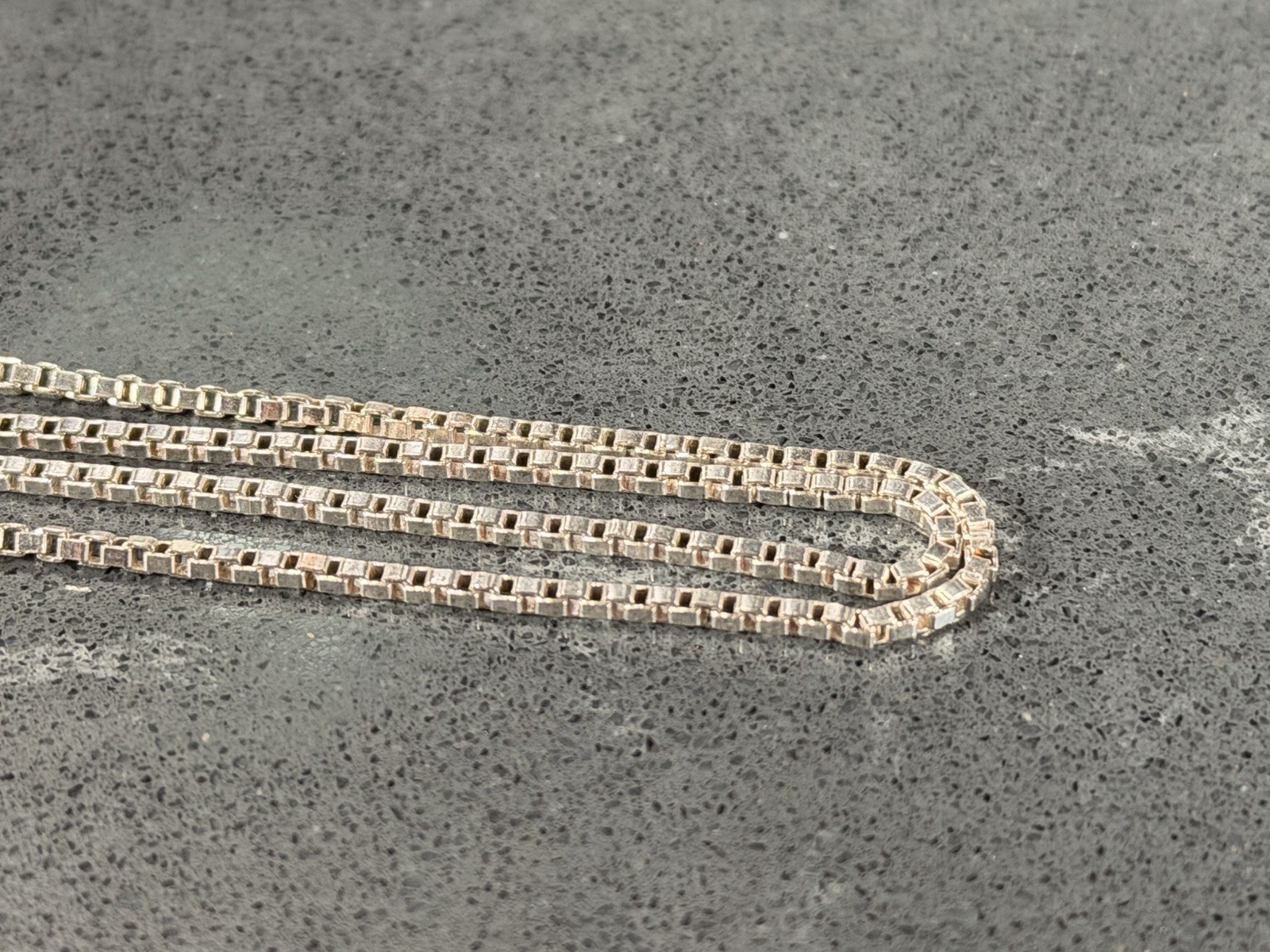 925 Sterling Silver Chain Necklace 1.5mm Box Chain 16 inch 4.47g