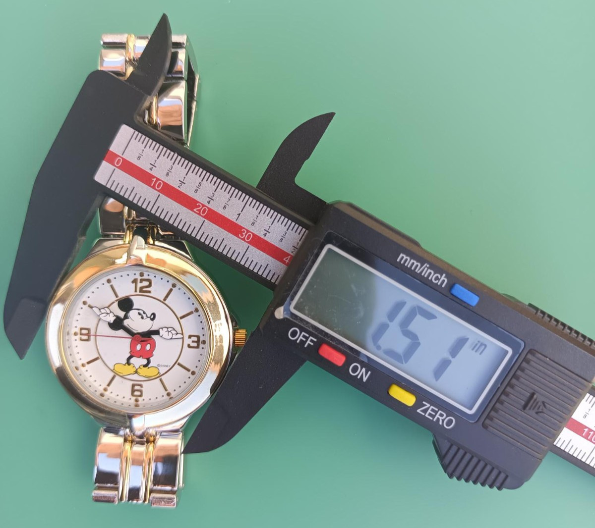 Discontinued Vintage New MCK168 Disney Mickey Mouse Watch Free Ship