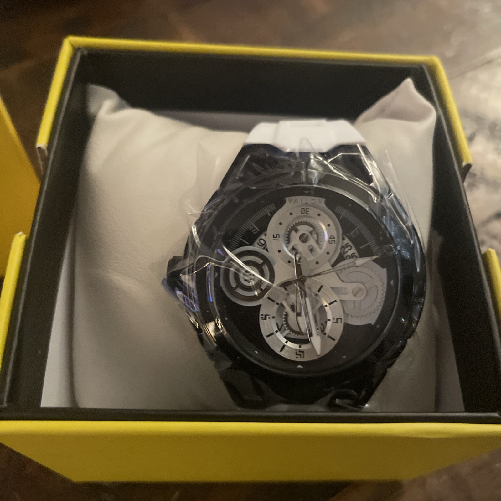Activa Drift X Invicta Unisex Watch. ACW9349-002