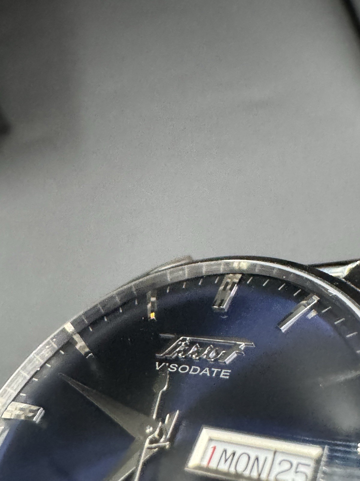 TISSOT HERITAGE VISODATE AUTOMATIC Blue Dial Swiss Made T019.430.11.041.00 W BOX