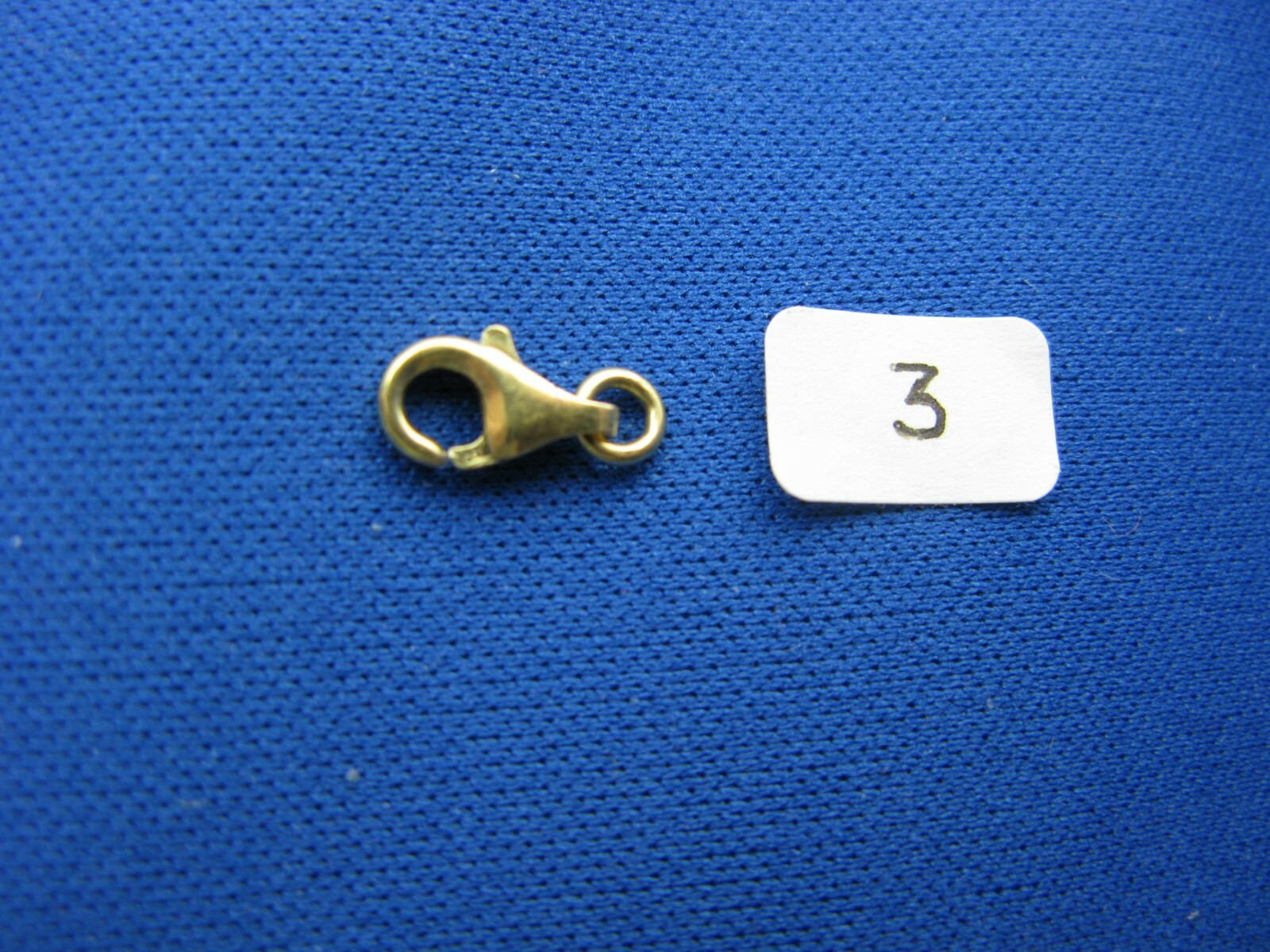 18K Yellow Gold Fish Lock Lobster Lock Teardrop w. Jump Ring NEW ( #3)