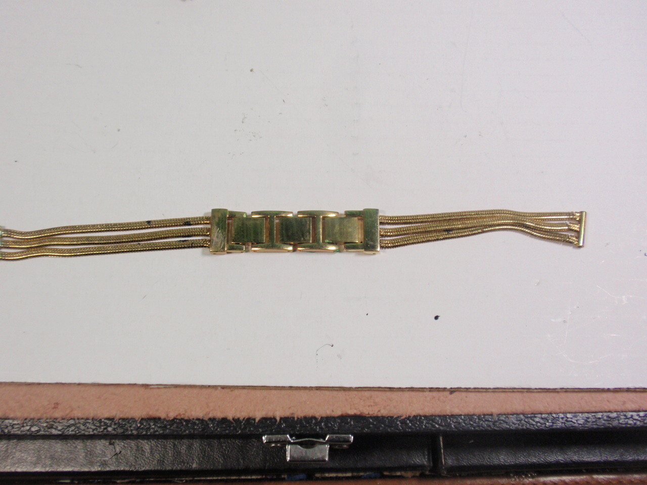 New~ 11.8mm width ~ 6″ to 7.5″ Goldtone S/S mesh cord Lady watch Band #HB 356