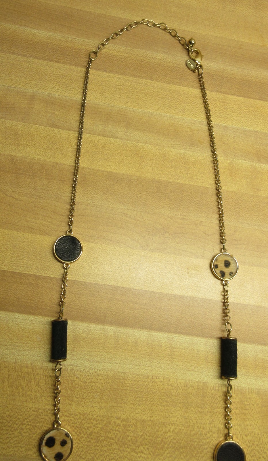 SIGNED CHICOS 40″ black brown leopard print gold tone rev. metal chain Necklace