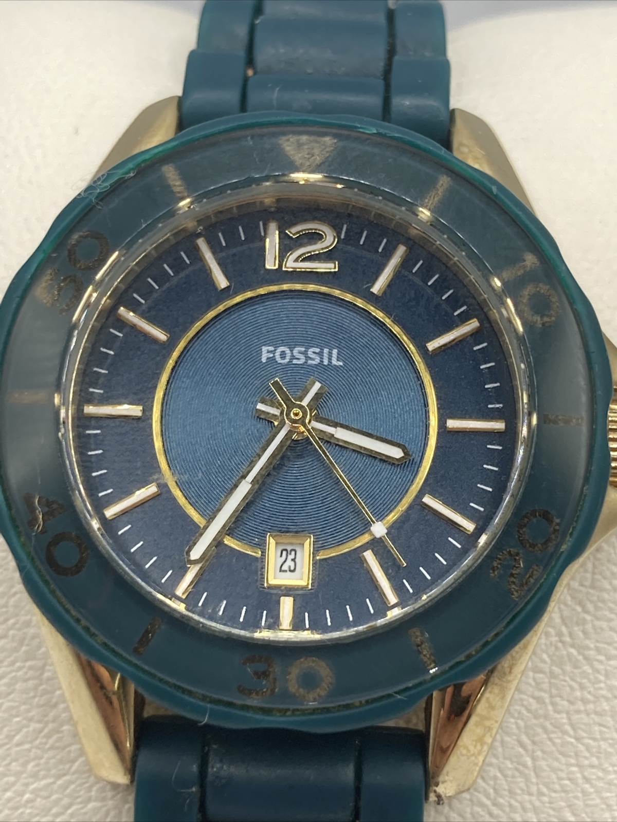 Fossil Ladies 30mm Watch Green & Gold Tone Green Dial Date es-2977 – RUNS