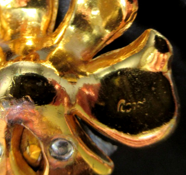 CORO Navy Blue Enamel Rhinestone Flower Early Vintage Bracelet