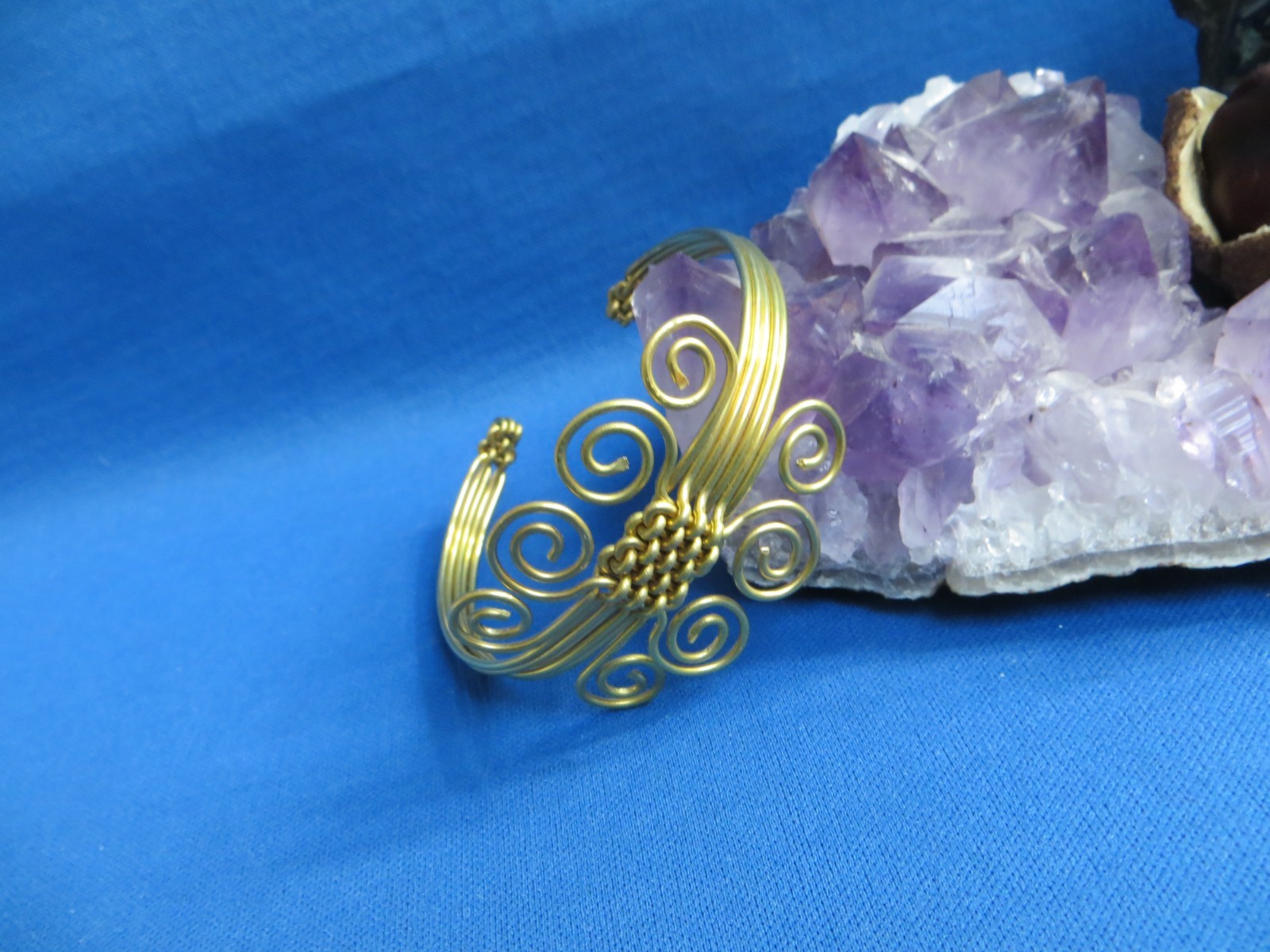 AFRICAN JEWELRY KENYA HAND-CRAFTED POLISHED BRASS WIRE BANGLE BRACELET