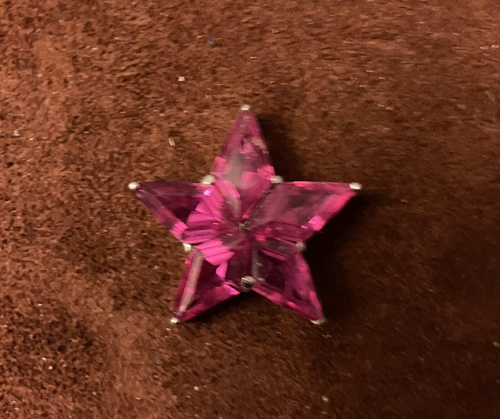 Dark Pink CZ Star Pendant – MINT