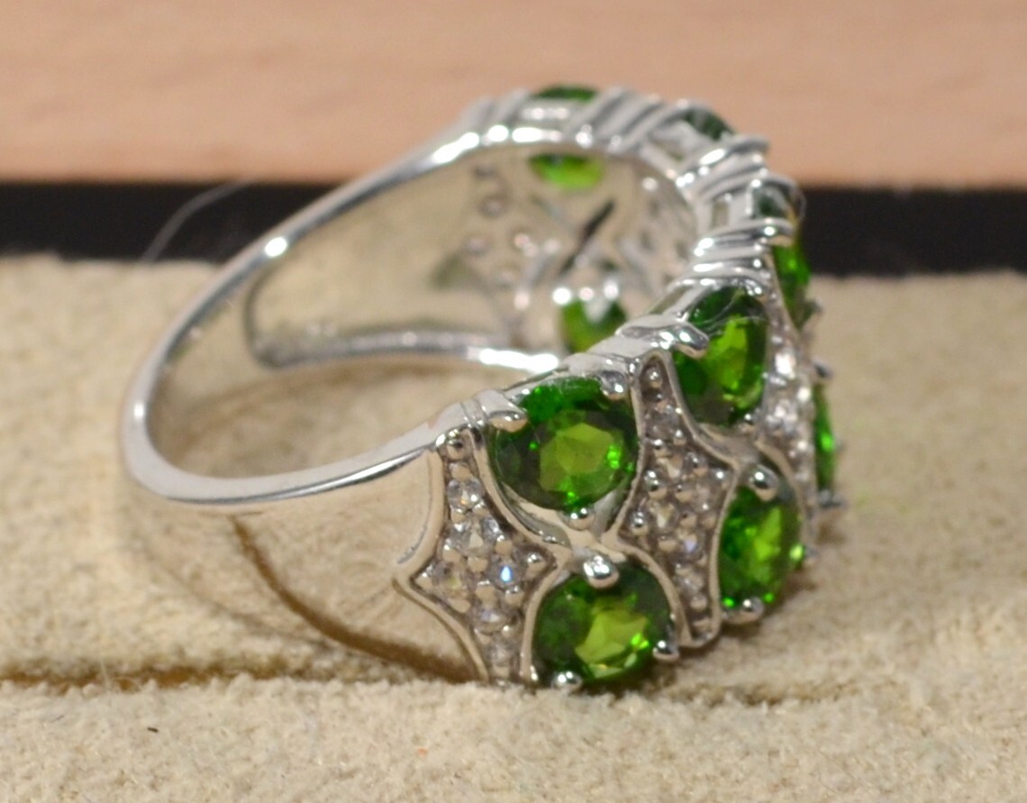 RUSSIAN CHROME DIOPSIDE-WHITE ZIRCON-SIZE 6 MULTI-ROW BAND RING-RHOD/STER SILV