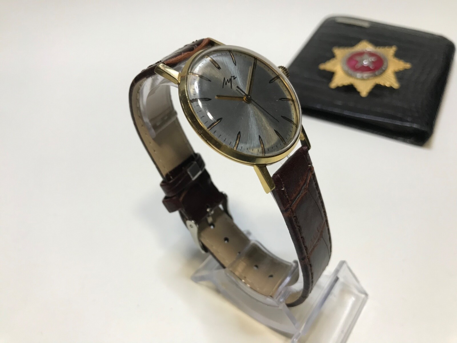 Vintage Luch Ultra Slim Retro USSR Fashion Dress watch Mechanical 2209 23J Au10.