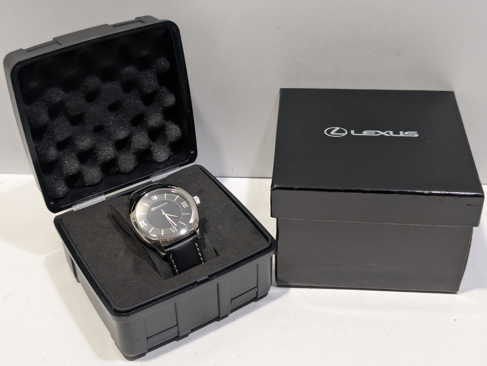 Lexus TMMK Right From The Start 45mm Leather Band Watch w Box