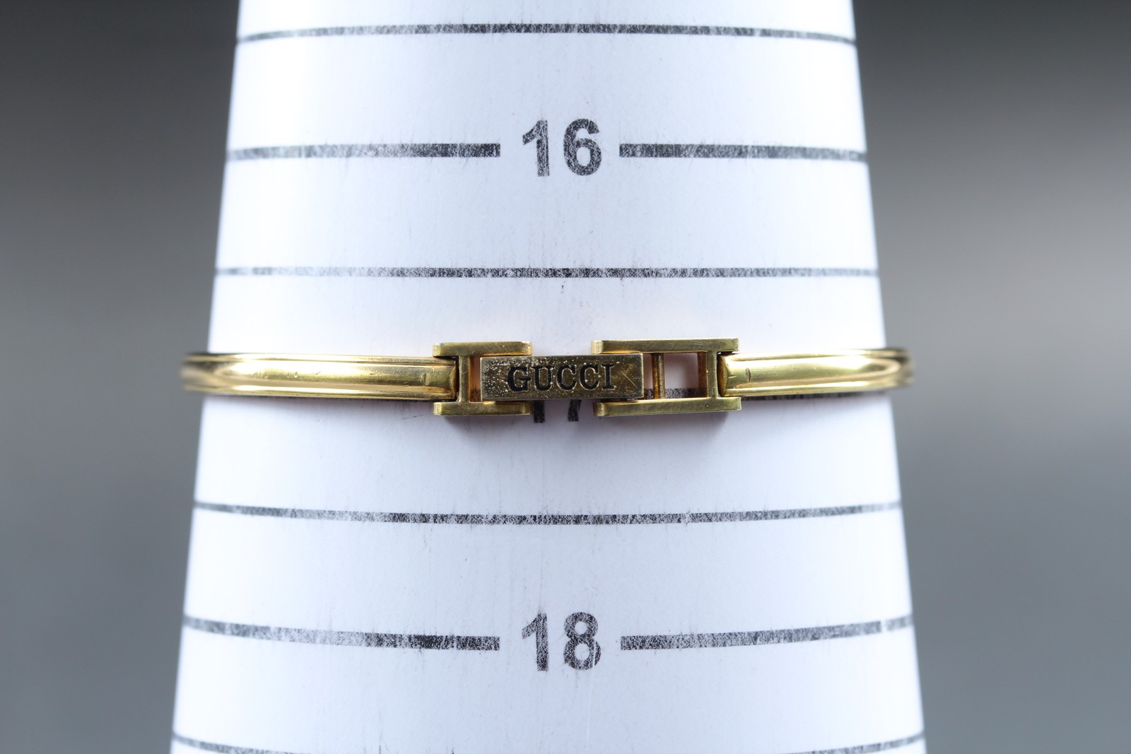 [Exc+5] Gucci Change Bezel 1100L Quartz Burgundy Women’s Vintage Luxury Watch
