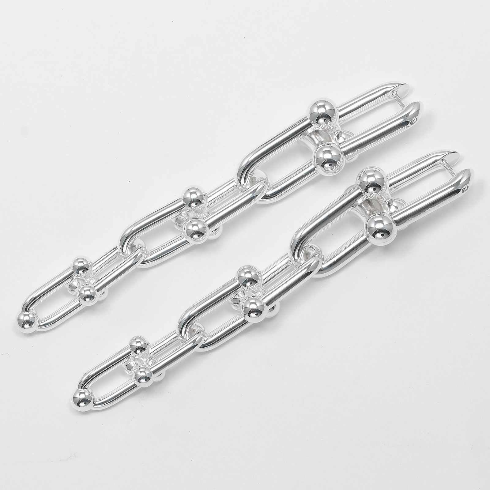 TIFFANY&Co. Hardware Graduated Link Piercing Silver925 22.4g Women